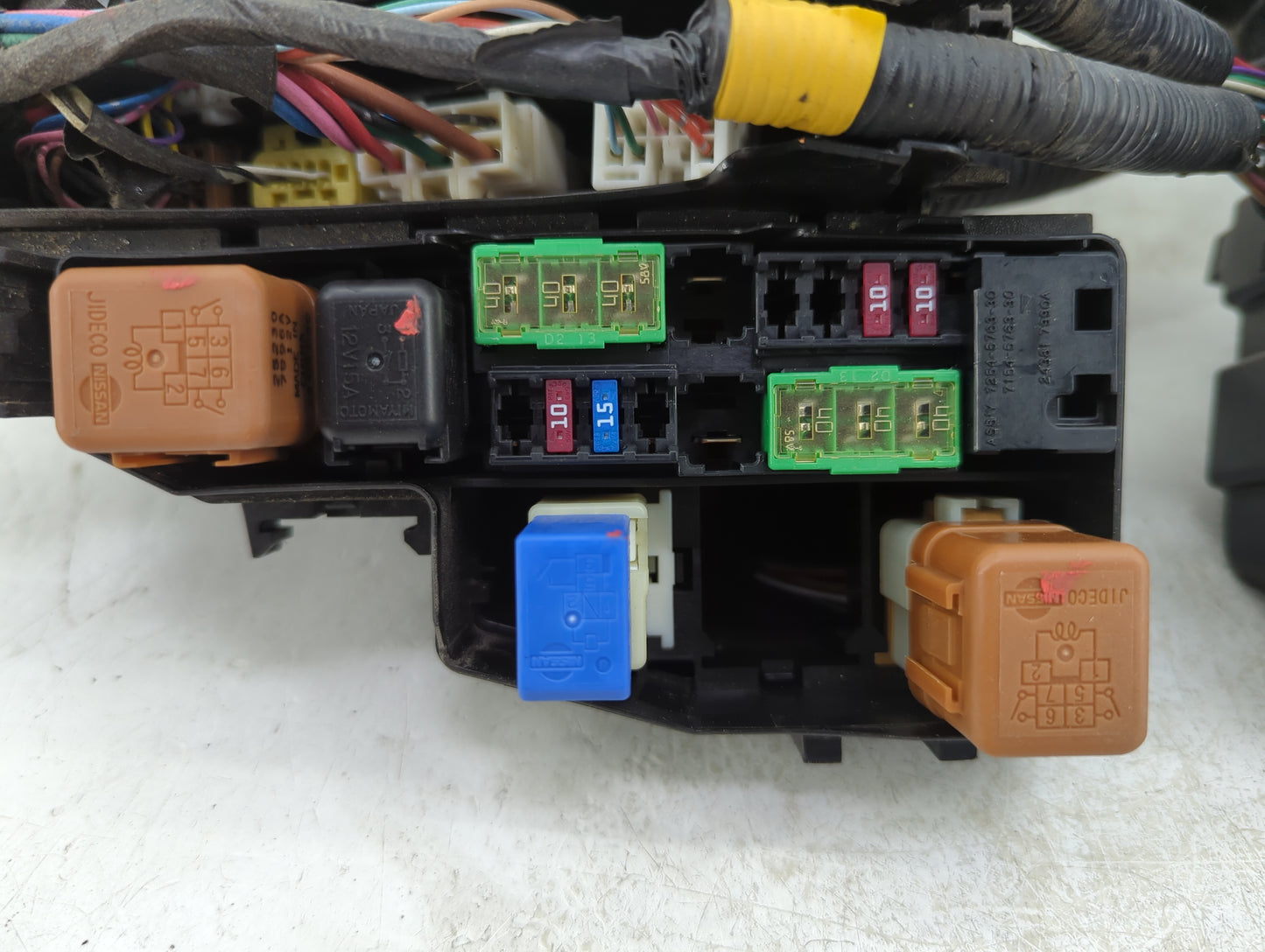 2013-2014 Nissan Altima Fusebox Fuse Box Panel Relay Module P/N:7154-5763-30 24381 7990A Fits Fits 2013 2014 OEM Used Auto P