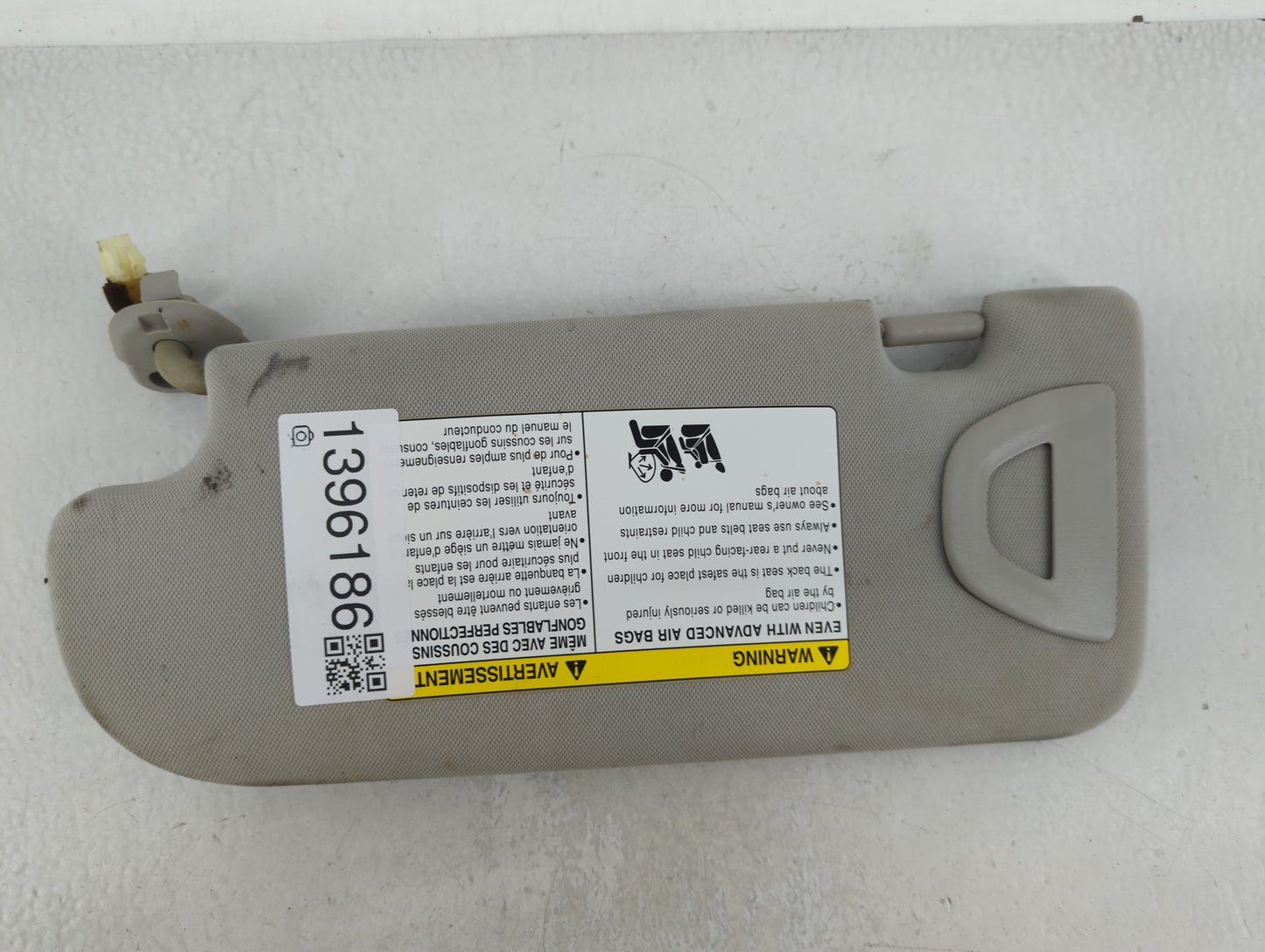2010-2013 Nissan Altima Sun Visor Shade Replacement Passenger Right Mirror Fits Fits 2010 2011 2012 2013 OEM Used Auto Parts