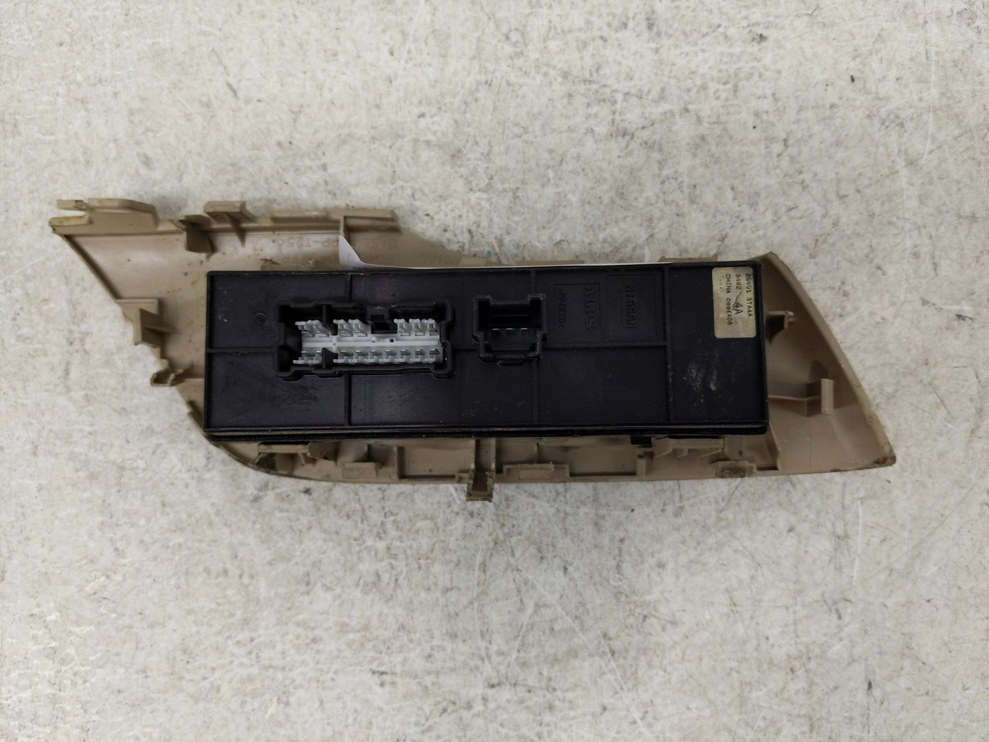 2013-2018 Nissan Altima Master Power Window Switch Replacement Driver Side Left P/N:25401 3TA4A Fits OEM Used Auto Parts - O