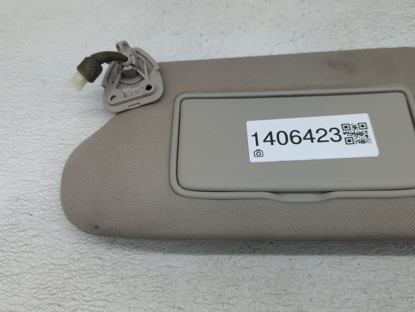 2013-2018 Nissan Altima Sun Visor Shade Replacement Driver Left Mirror Fits Fits 2013 2014 2015 2016 2017 2018 OEM Used Auto