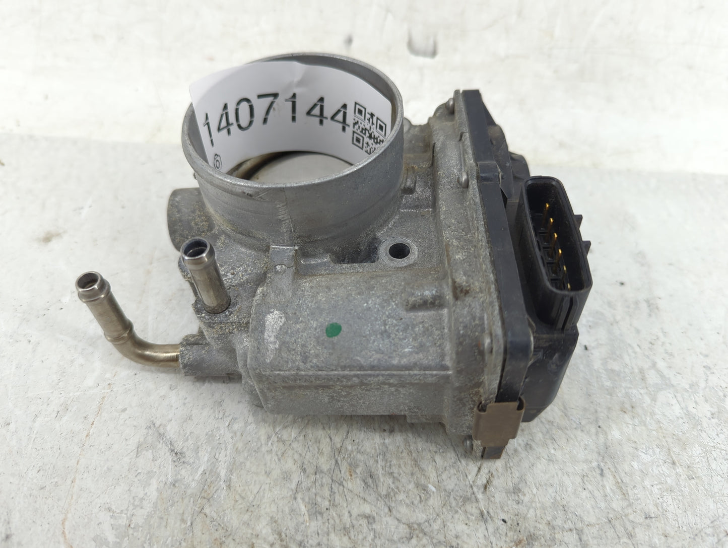 2007-2013 Nissan Altima Throttle Body P/N:31A60-01-C Fits Fits 2007 2008 2009 2010 2011 2012 2013 OEM Used Auto Parts - Oemu