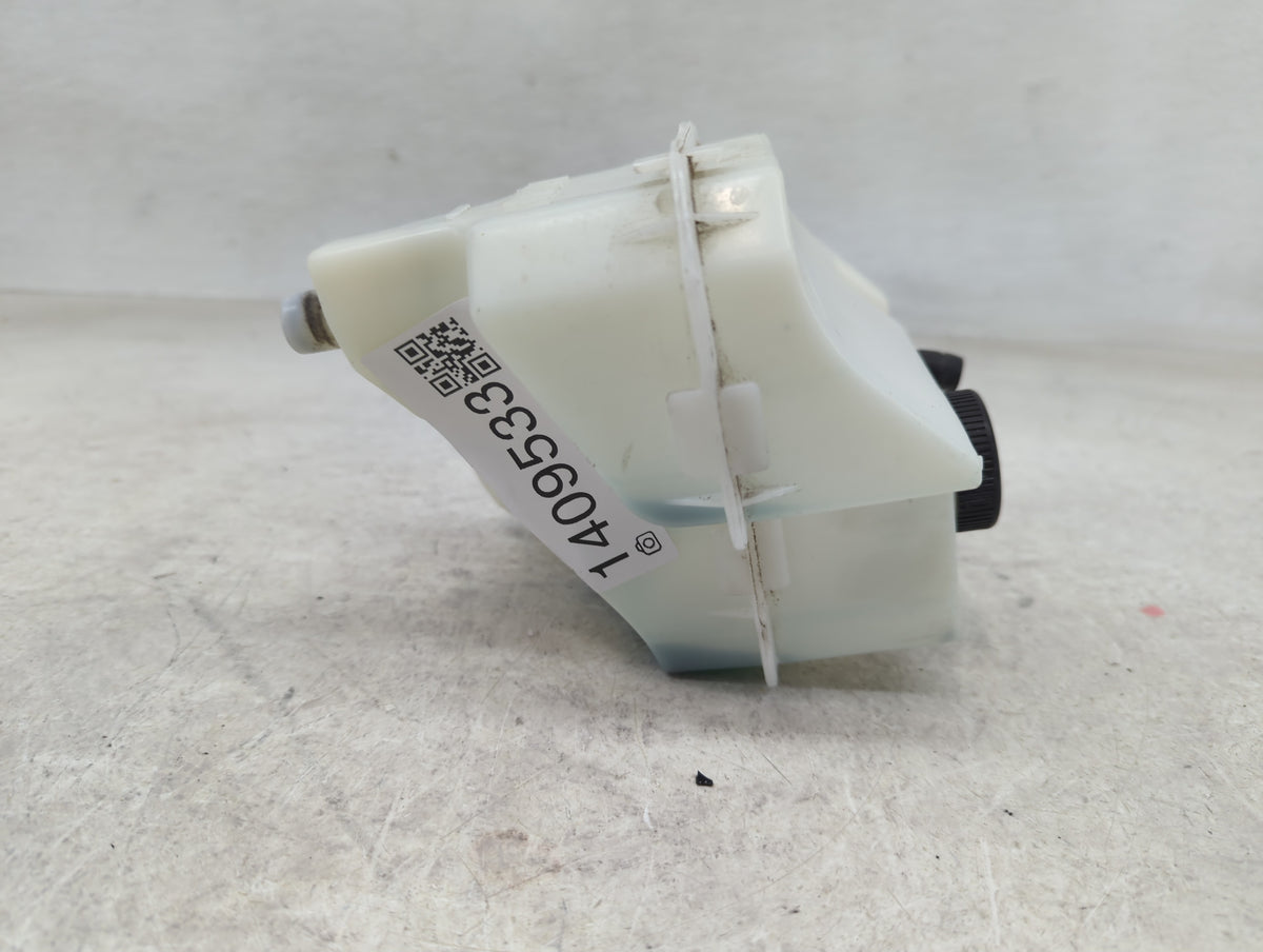 2013-2018 Nissan Altima Radiator Coolant Overflow Expansion Tank Bottle 1409533 - Oemusedautoparts1.com