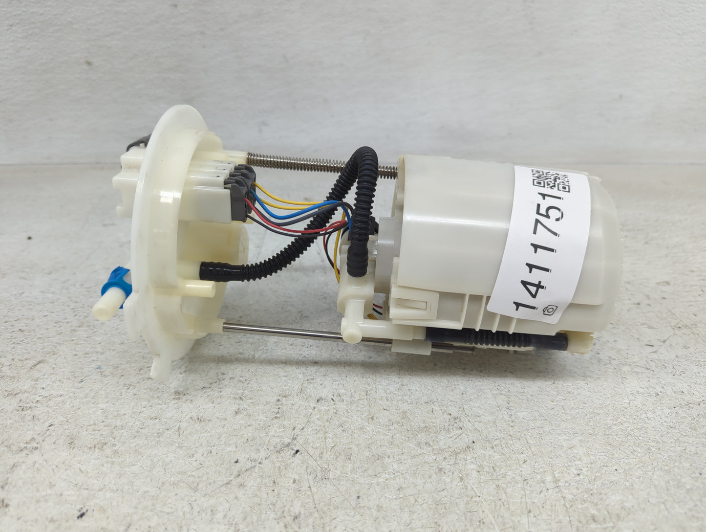 2013-2018 Nissan Altima Electrical Gas Fuel Pump Assembly - Oemusedautoparts1.com