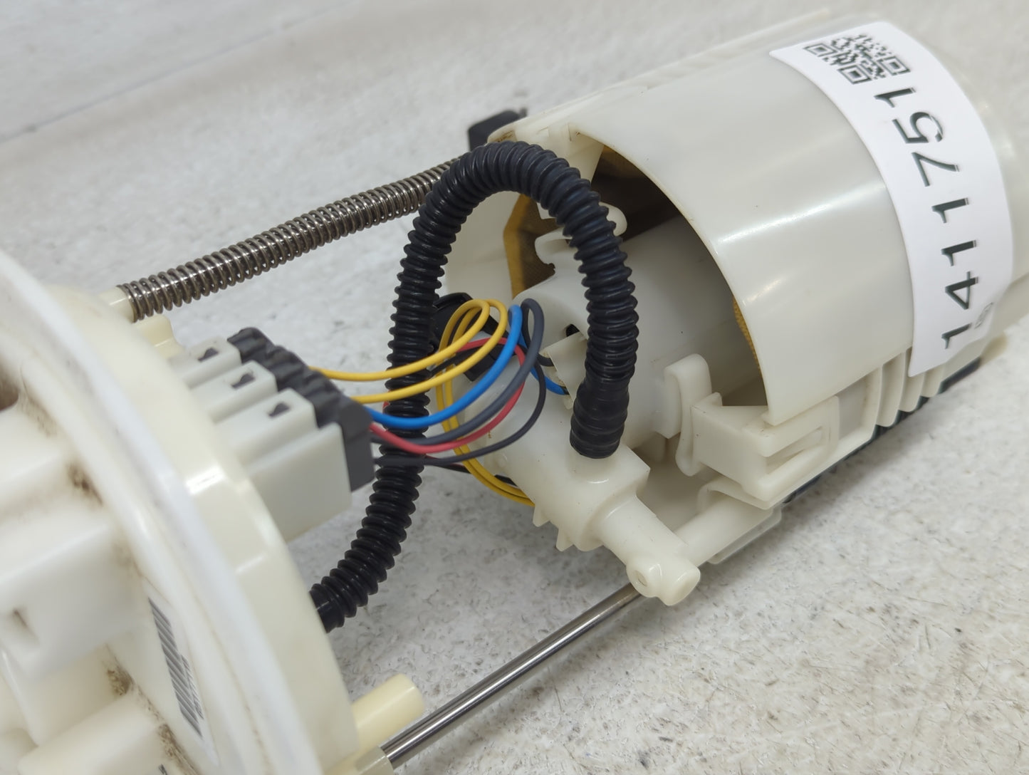 2013-2018 Nissan Altima Electrical Gas Fuel Pump Assembly - Oemusedautoparts1.com