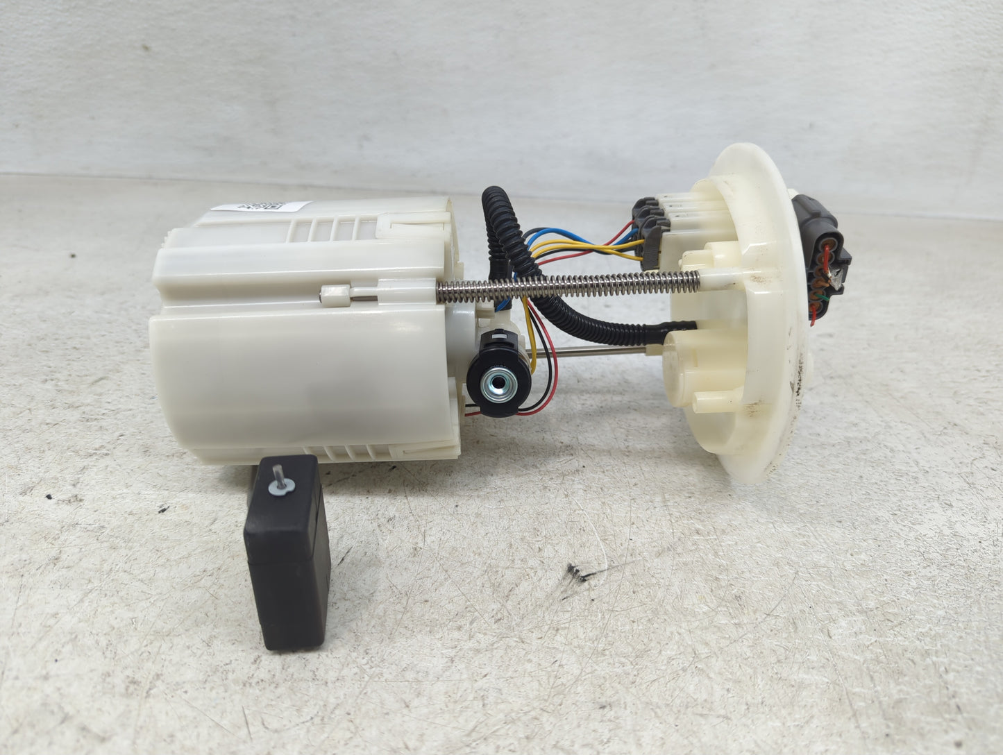 2013-2018 Nissan Altima Electrical Gas Fuel Pump Assembly - Oemusedautoparts1.com
