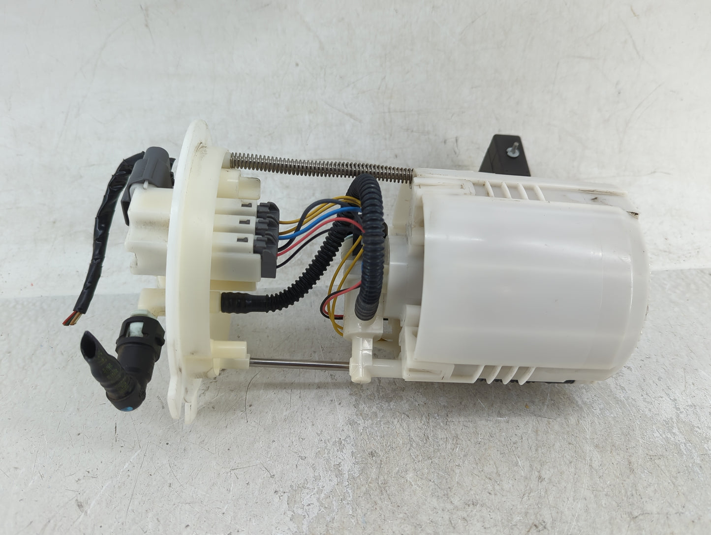 2013-2018 Nissan Altima Electrical Gas Fuel Pump Assembly - Oemusedautoparts1.com
