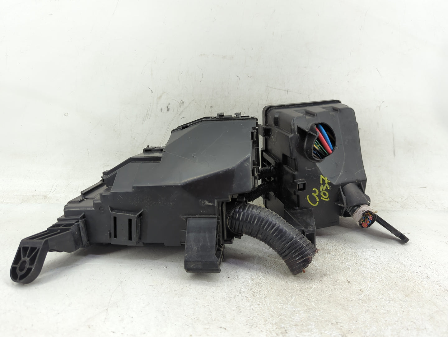 2013-2014 Nissan Altima Fusebox Fuse Box Panel Relay Module Fits Fits 2013 2014 OEM Used Auto Parts - Oemusedautoparts1.com