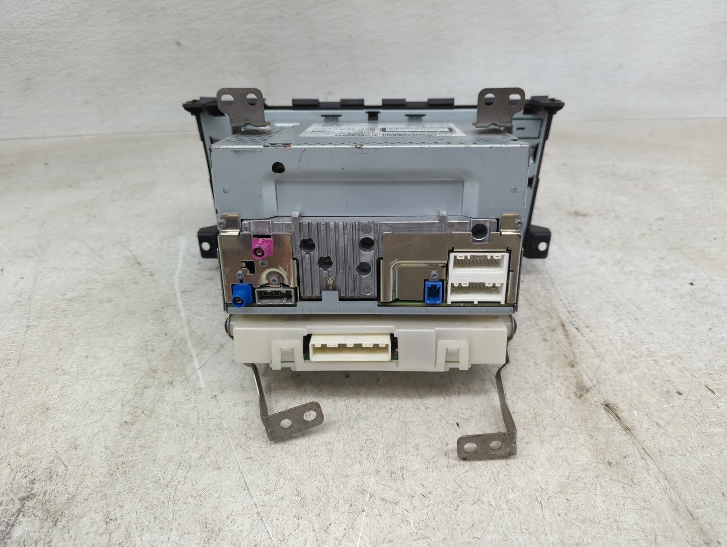 2013-2014 Nissan Altima Radio AM FM Cd Player Receiver Replacement P/N:7 612 051 140 259153TA1A Fits Fits 2013 2014 OEM Used