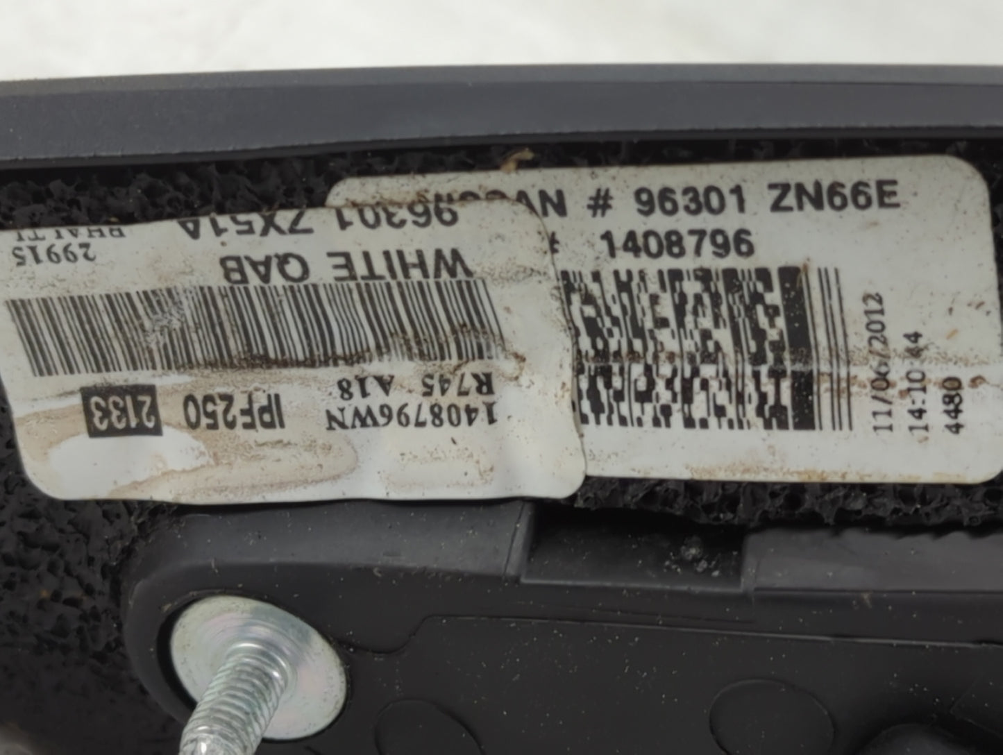2010-2013 Nissan Altima Passenger Side View Mirror - Right Door Mirror OEM Used - Oemusedautoparts1.com