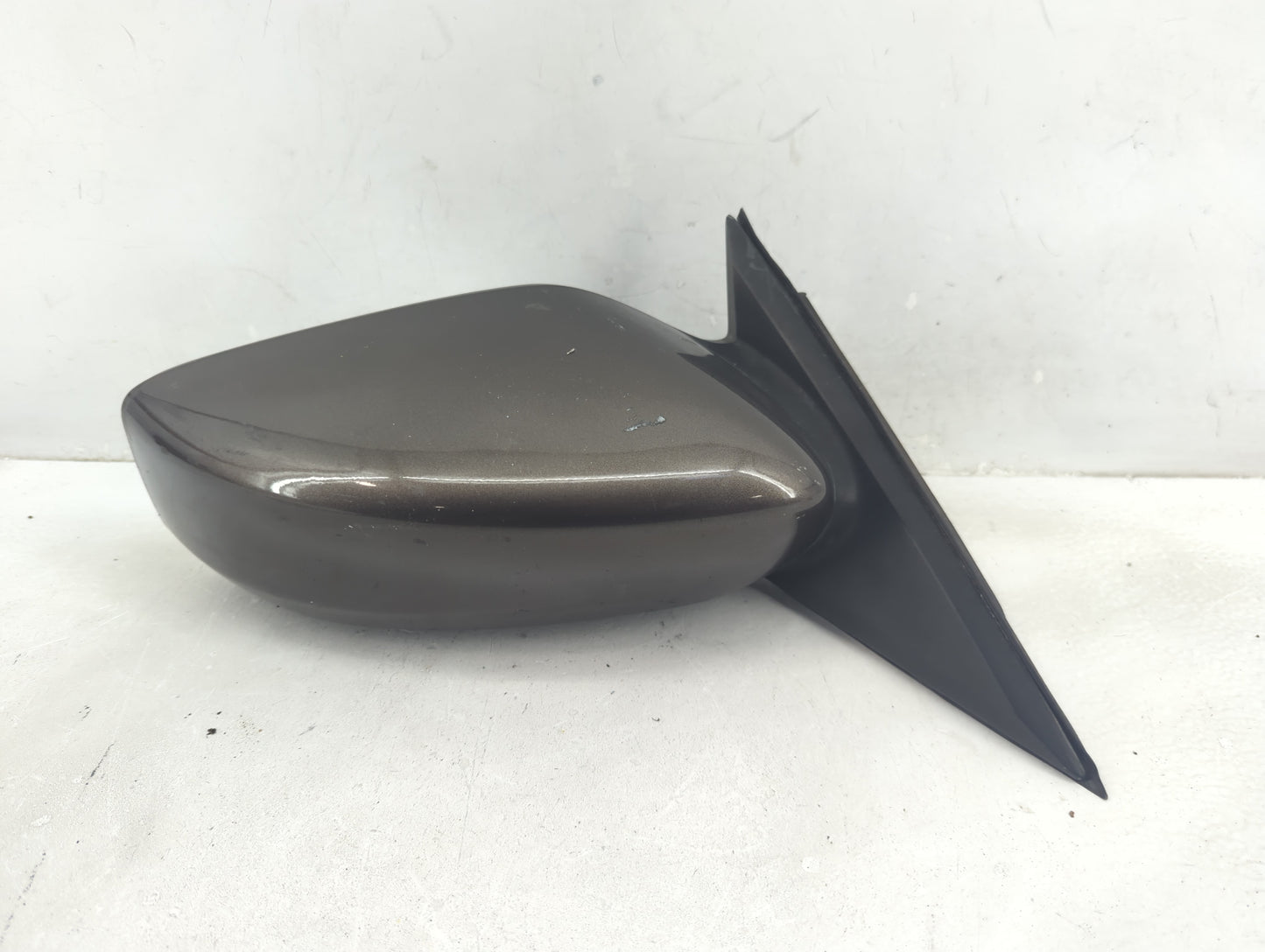 2013-2018 Nissan Altima Passenger Side View Mirror - Right Door Mirror OEM Used - Oemusedautoparts1.com