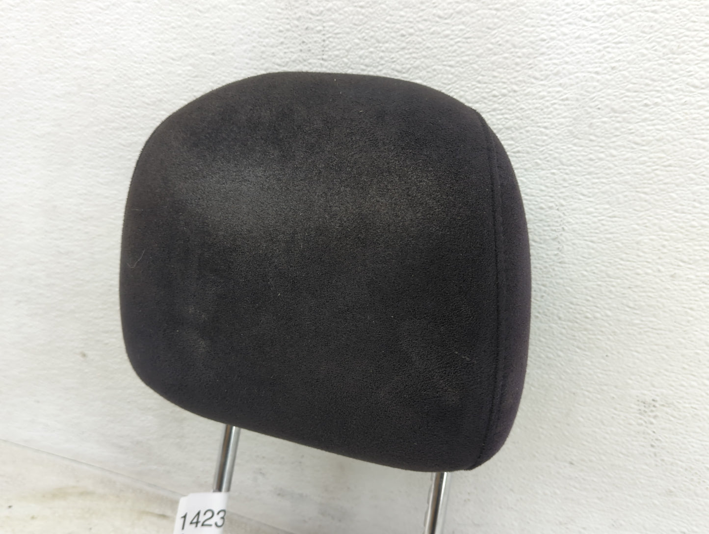2013 Nissan Altima Headrest Head Rest Front Driver Seat Black - Oemusedautoparts1.com