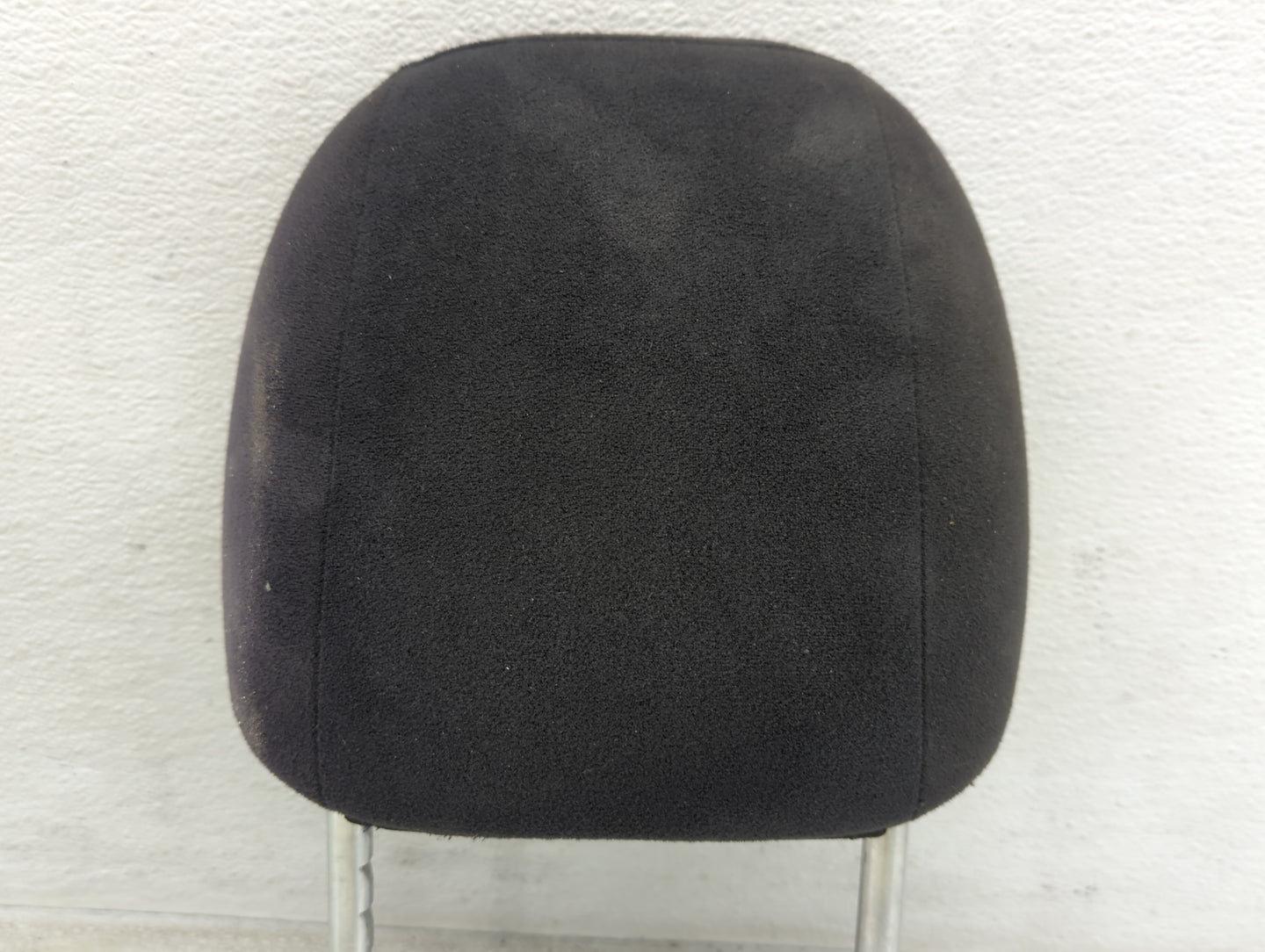 2013-2013 Nissan Altima Headrest Head Rest Front Driver Seat Black - Oemusedautoparts1.com