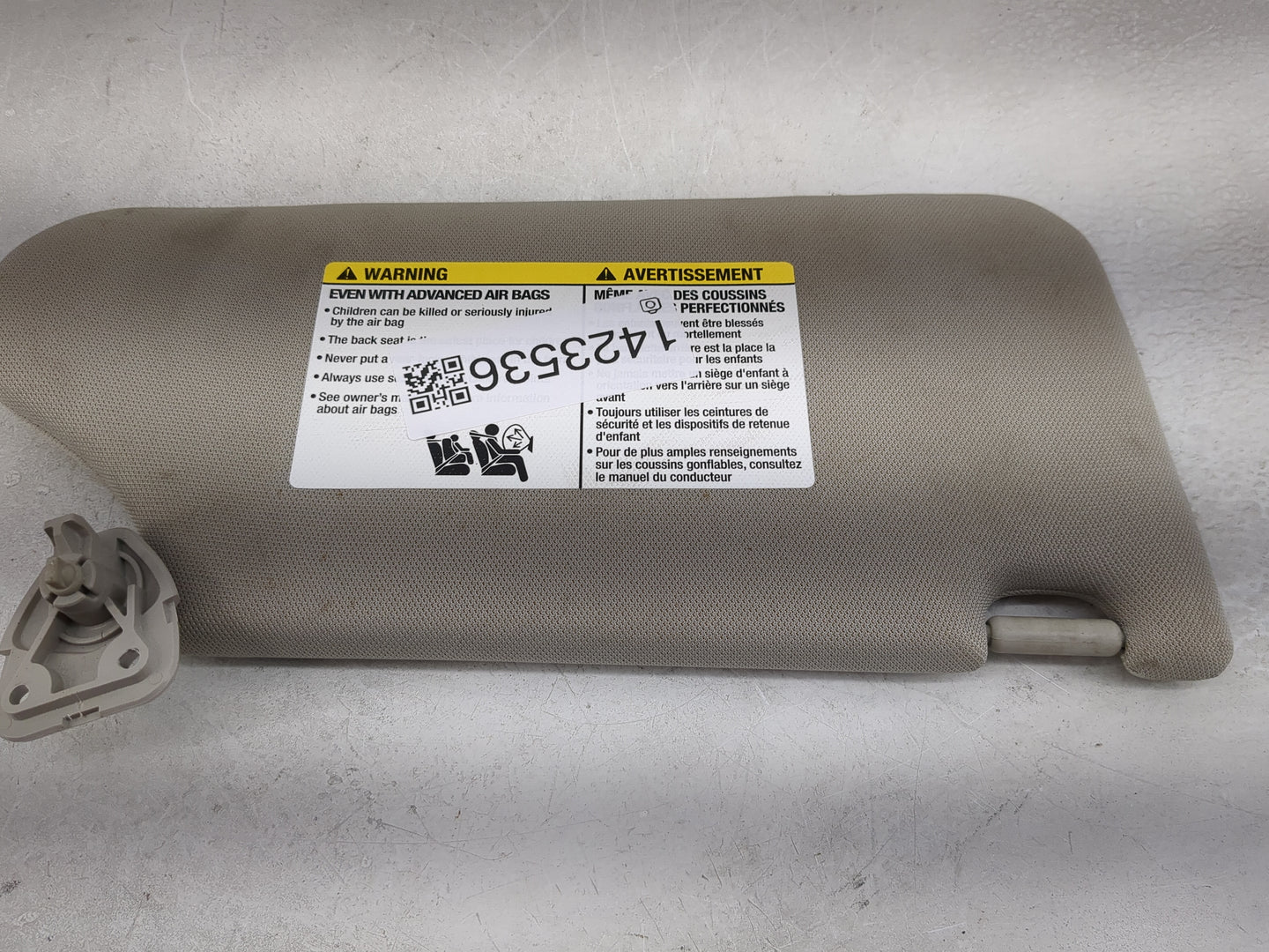 2013-2017 Nissan Altima Sun Visor Shade Replacement Driver Left Mirror Fits Fits 2013 2014 2015 2016 2017 OEM Used Auto Part