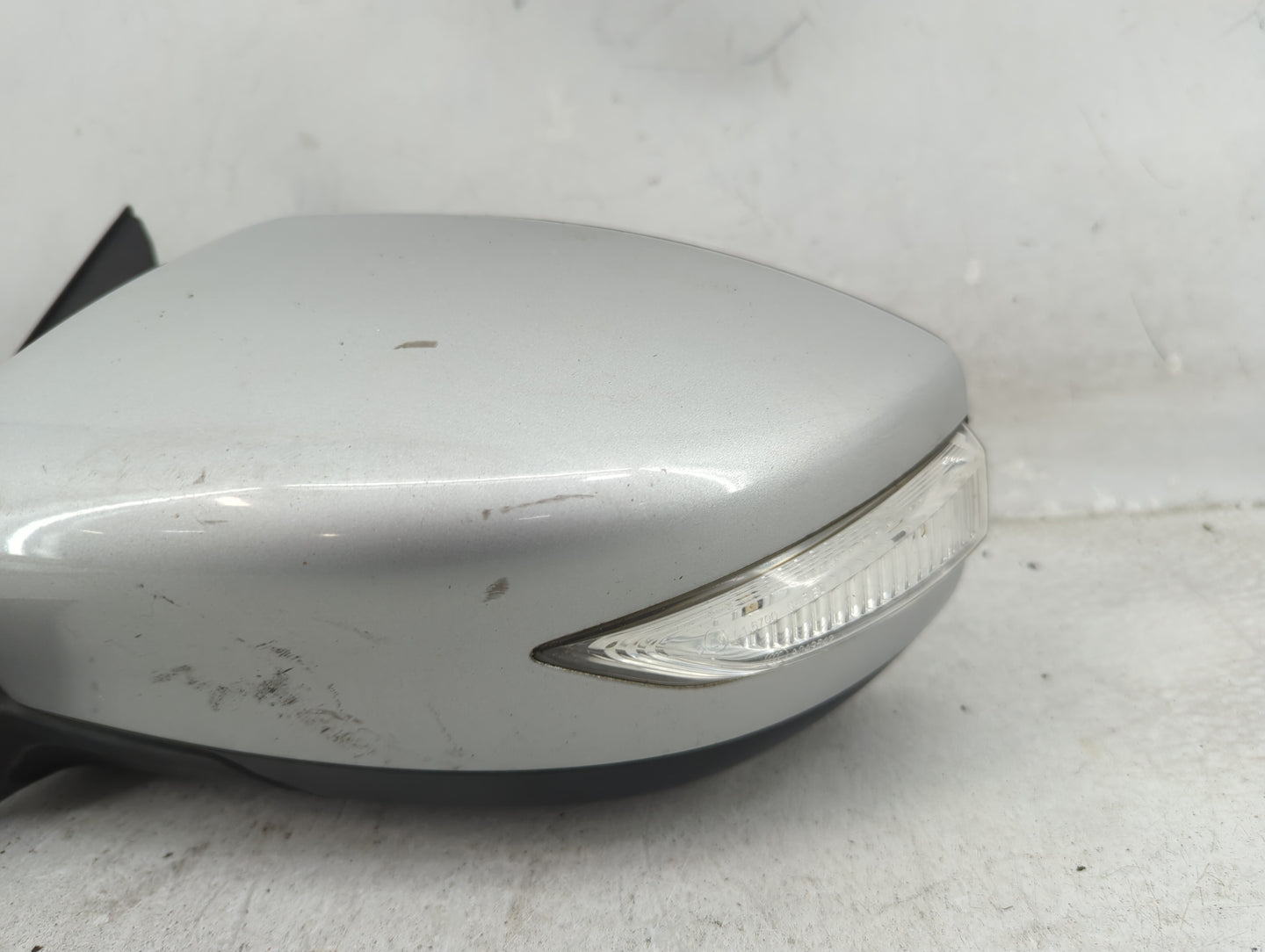 2008-2013 Nissan Altima Driver Side View Mirror - Left Door Mirror OEM Used - Oemusedautoparts1.com