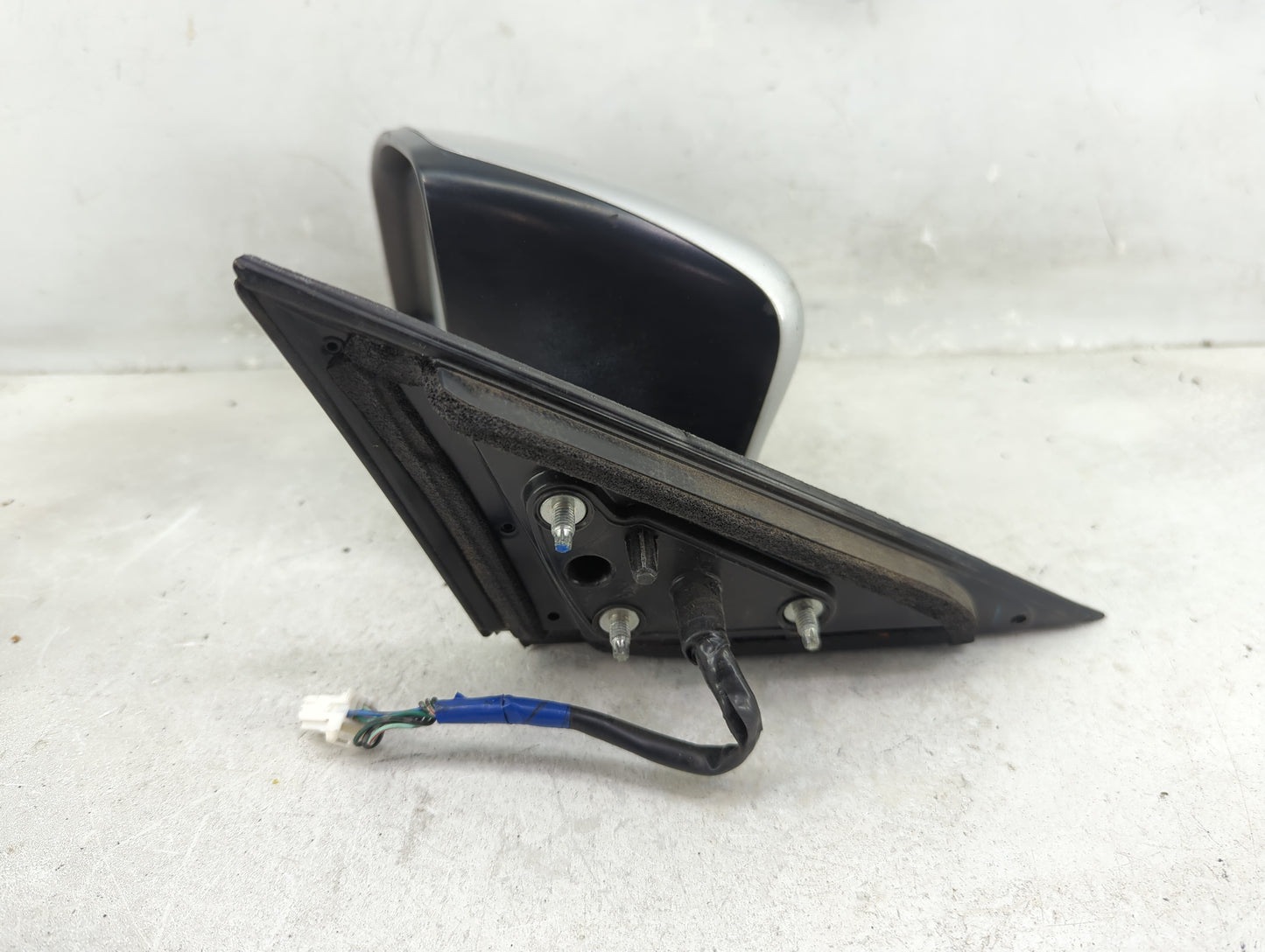 2008-2013 Nissan Altima Driver Side View Mirror - Left Door Mirror OEM Used - Oemusedautoparts1.com