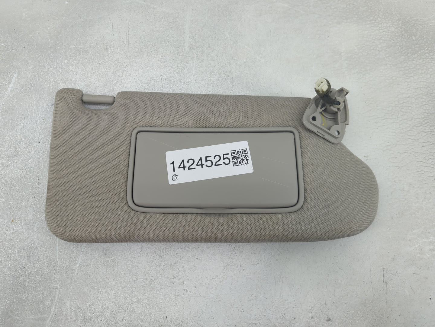 2013-2017 Nissan Altima Sun Visor Shade Replacement Passenger Right Mirror Fits Fits 2013 2014 2015 2016 2017 OEM Used Auto 