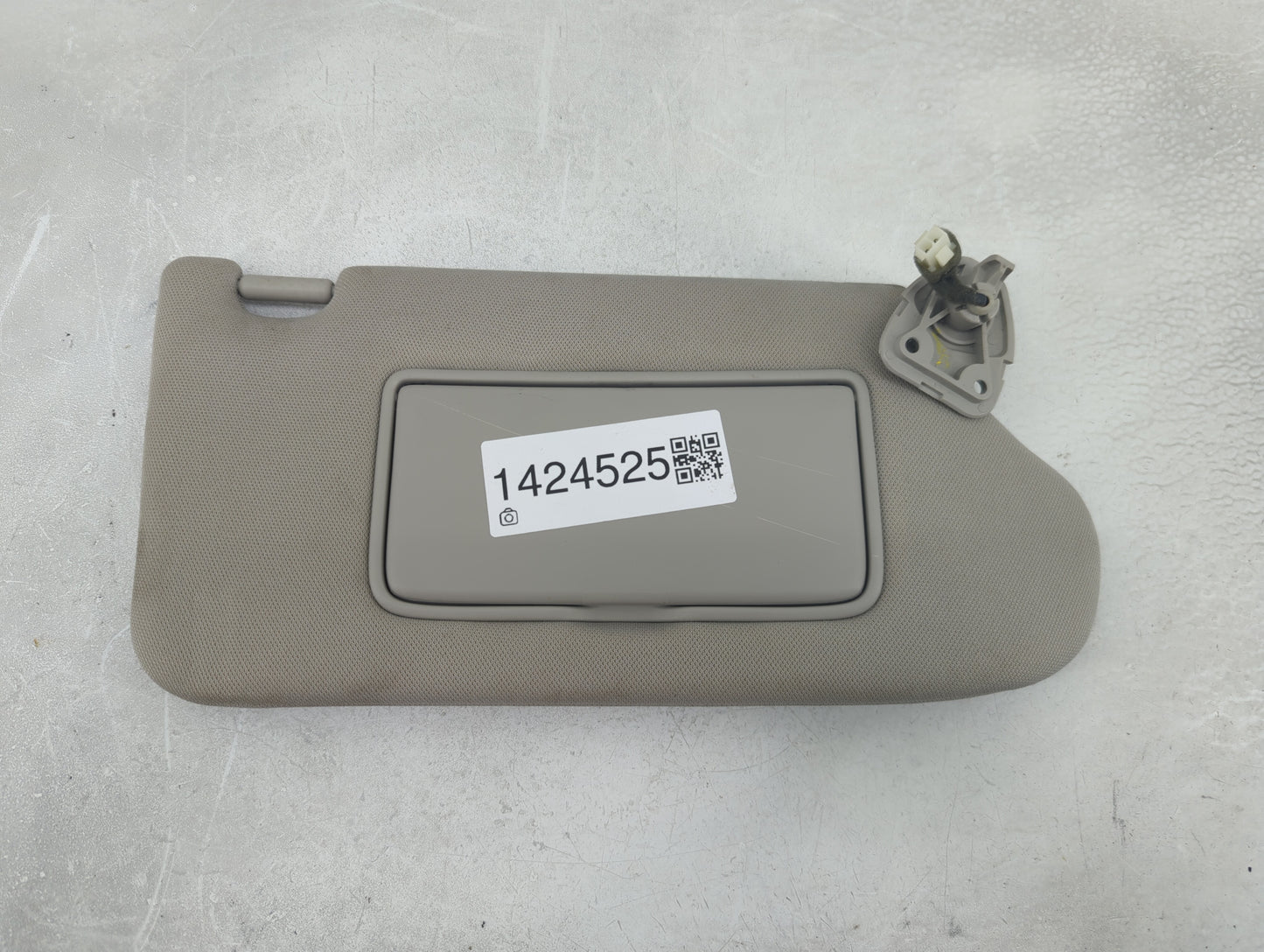 2013-2017 Nissan Altima Sun Visor Shade Replacement Passenger Right Mirror Fits Fits 2013 2014 2015 2016 2017 OEM Used Auto 