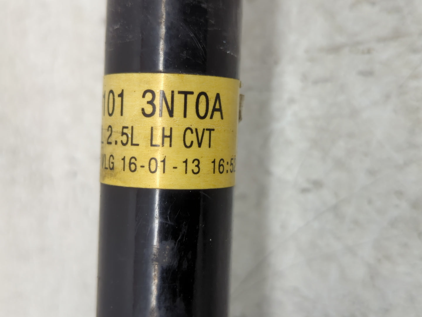 2013-2018 Nissan Altima Axle Shaft Front Driver Cv C/v - Oemusedautoparts1.com