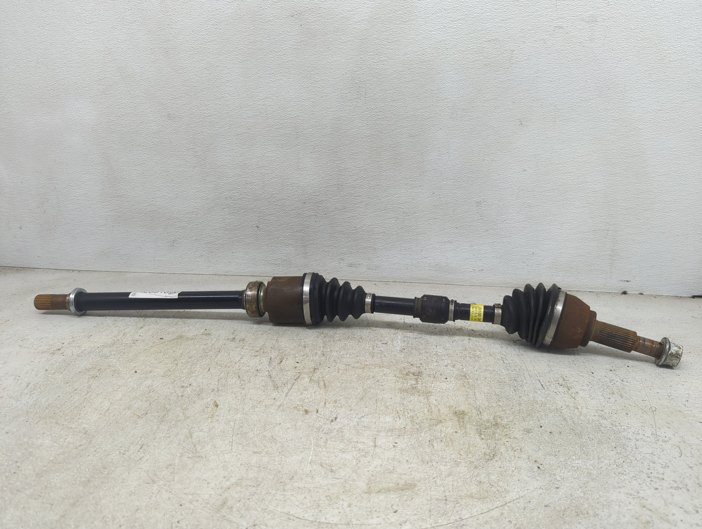 2013-2018 Nissan Altima Axle Shaft Front Passenger Cv C/v - Oemusedautoparts1.com