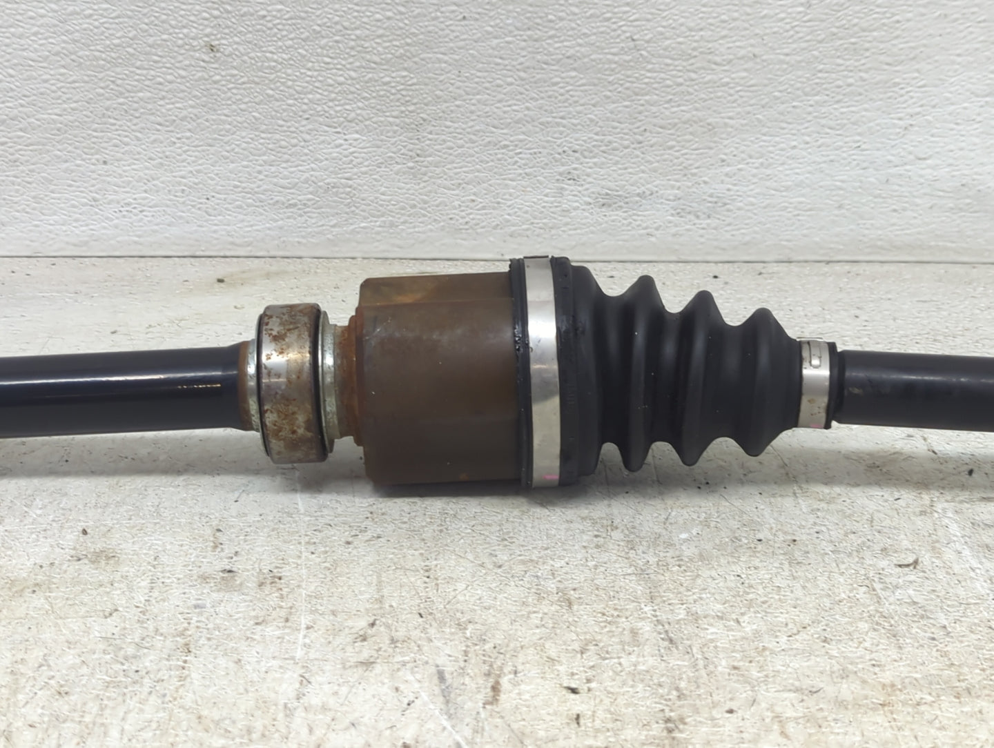2013-2018 Nissan Altima Axle Shaft Front Passenger Cv C/v - Oemusedautoparts1.com