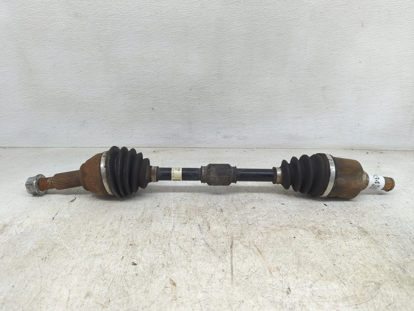 2013-2018 Nissan Altima Axle Shaft Front Driver Cv C/v - Oemusedautoparts1.com