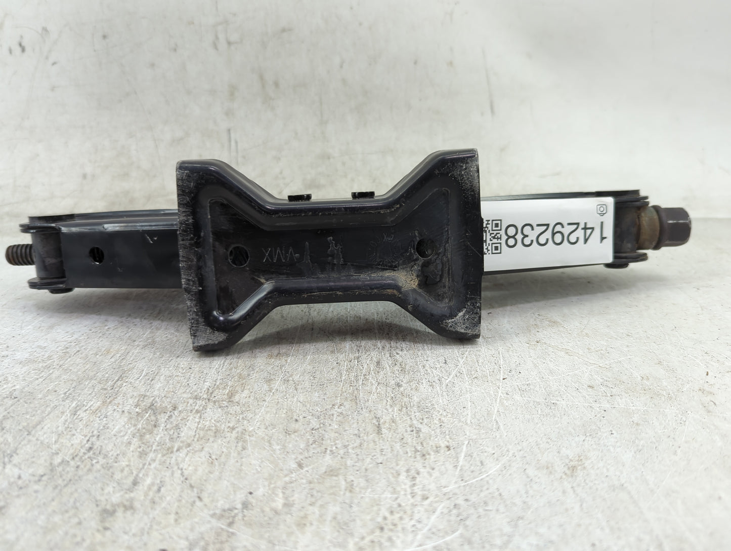 2013 Nissan Altima Spare Scissor Car Jack - Oemusedautoparts1.com