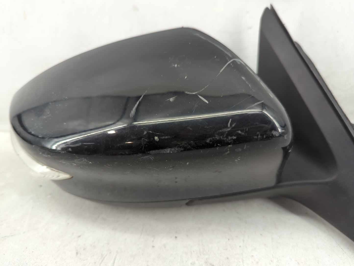 2013-2018 Nissan Altima Passenger Side View Mirror - Right Door Mirror OEM Used - Oemusedautoparts1.com