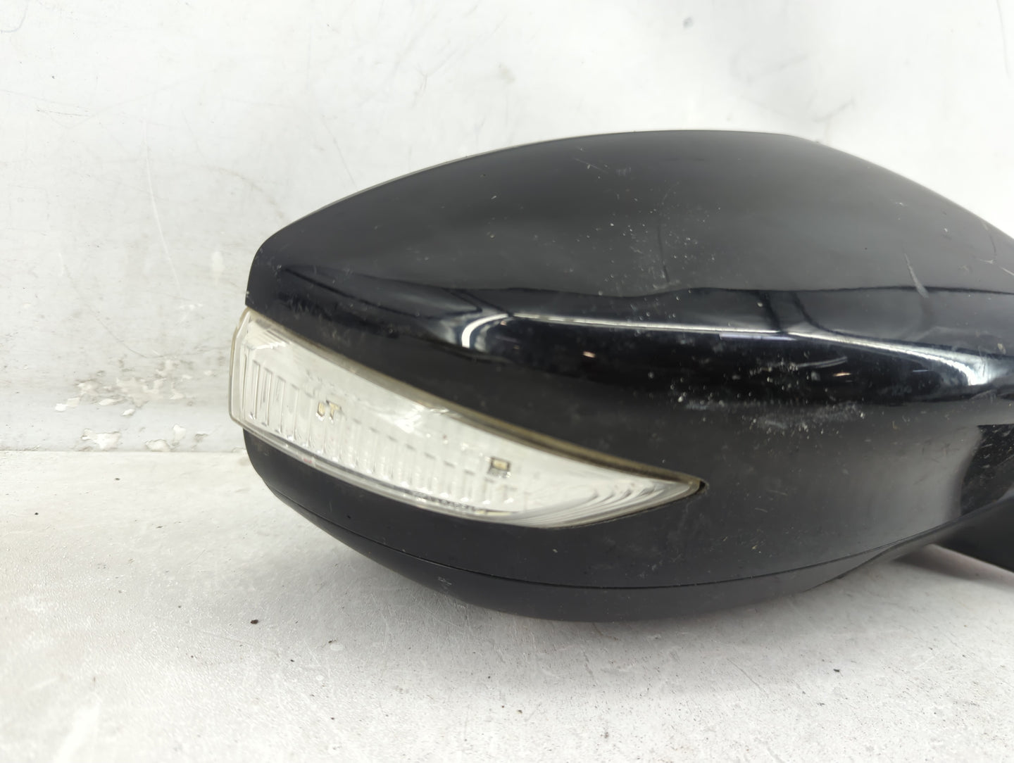 2013-2018 Nissan Altima Passenger Side View Mirror - Right Door Mirror OEM Used - Oemusedautoparts1.com