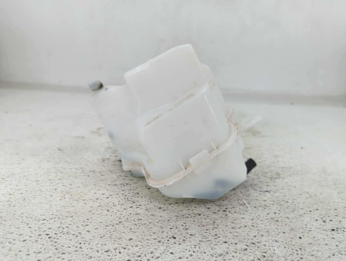 2013-2018 Nissan Altima Radiator Coolant Overflow Expansion Tank Bottle 1432528 - Oemusedautoparts1.com