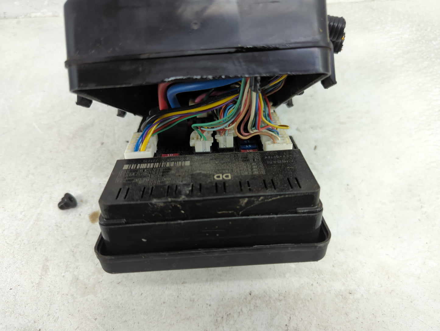 2013-2014 Nissan Altima Fusebox Fuse Box Panel Relay Module P/N:284B7-3TA0B Fits Fits 2013 2014 OEM Used Auto Parts - Oemuse