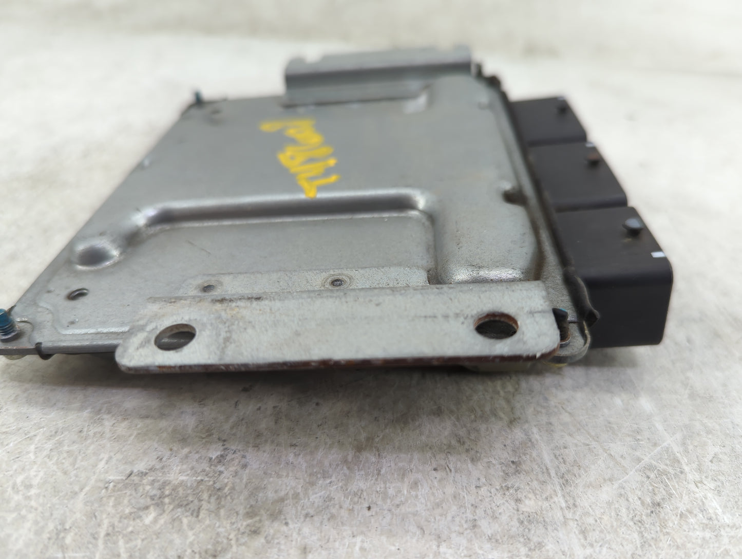 2011-2013 Nissan Altima PCM Engine Control Computer ECU ECM PCU OEM P/N:MEC300-000 Fits Fits 2011 2012 2013 OEM Used Auto Pa