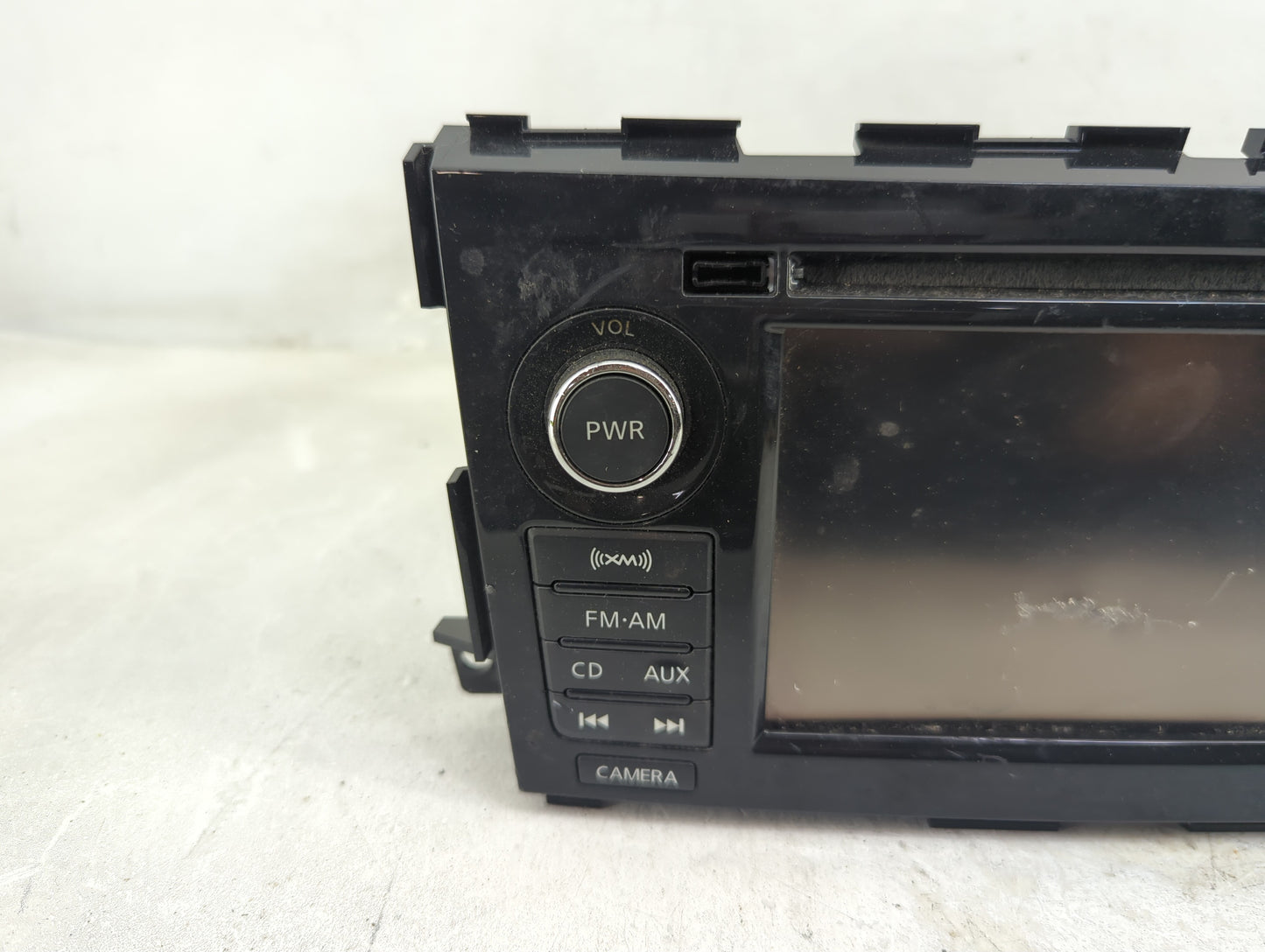 2013-2014 Nissan Altima Radio AM FM Cd Player Receiver Replacement P/N:259153TA1A 7 612 051 140 Fits Fits 2013 2014 OEM Used