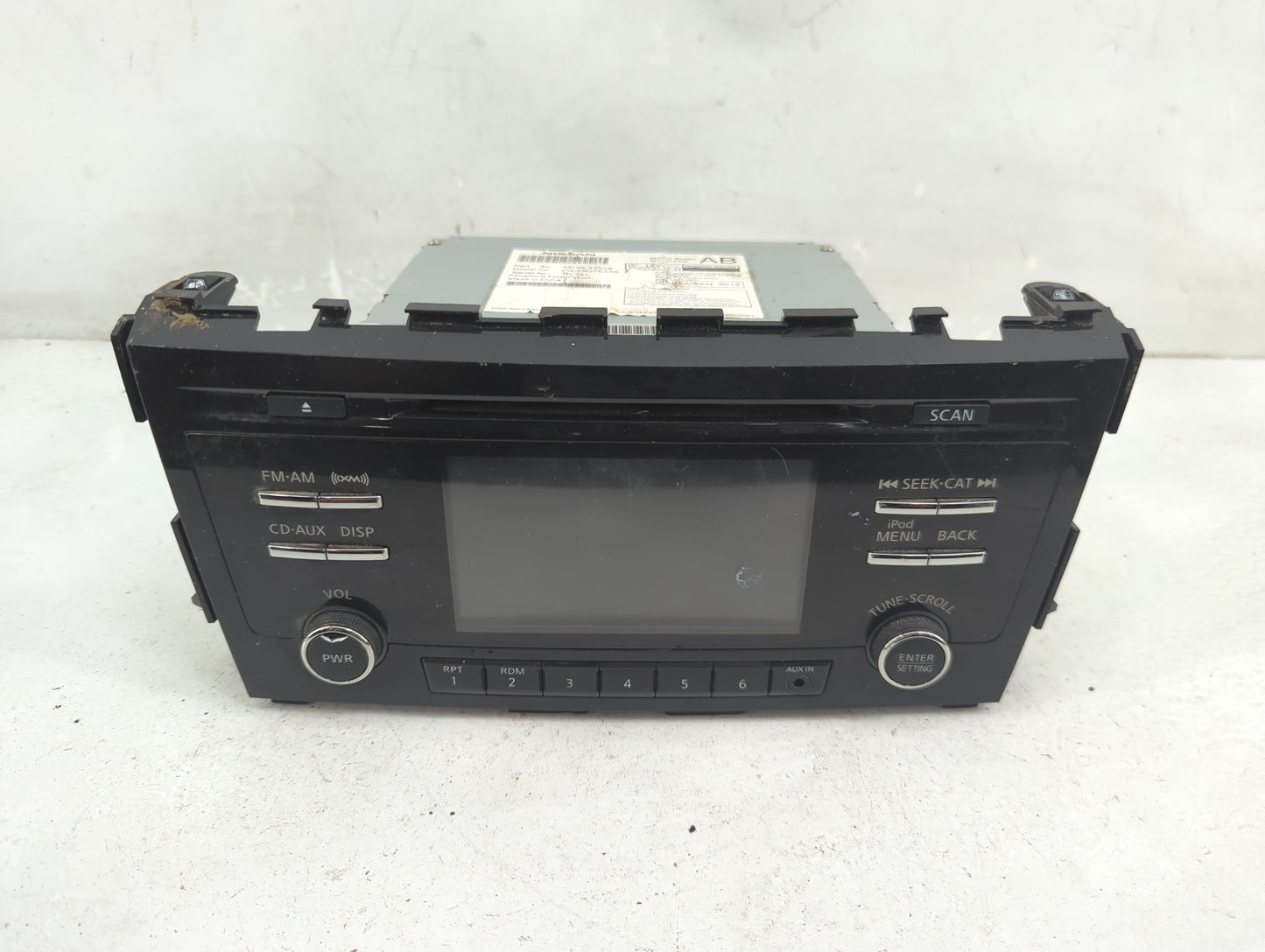 2013 Nissan Altima Radio AM FM Cd Player Receiver Replacement P/N:281853TA0B CQ-FN22E44D Fits OEM Used Auto Parts - Oemuseda
