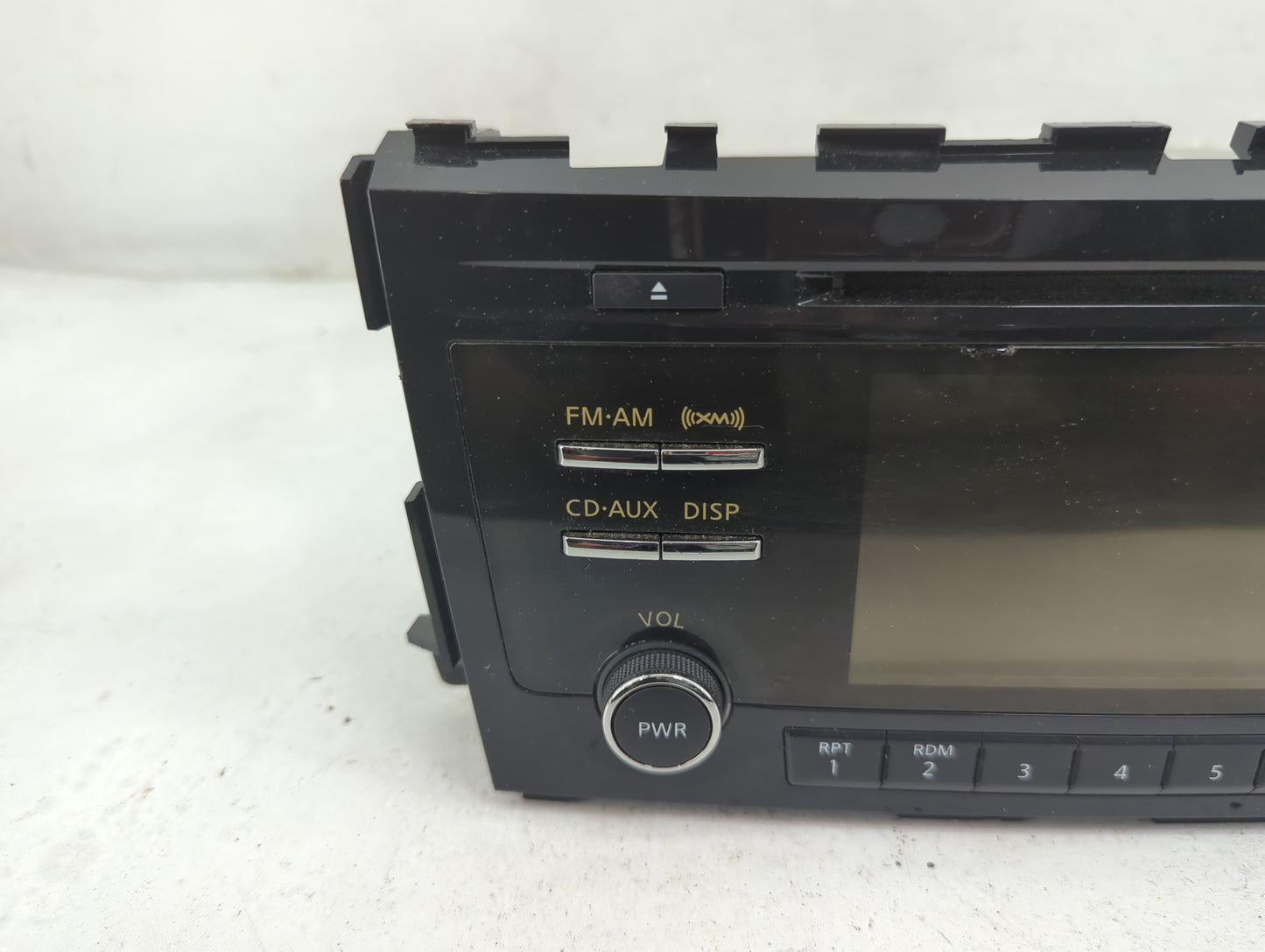 2013 Nissan Altima Radio AM FM Cd Player Receiver Replacement P/N:28185 3TA0B Fits OEM Used Auto Parts - Oemusedautoparts1.c