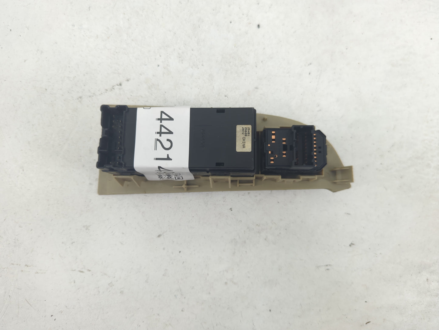 2008-2013 Nissan Altima Master Power Window Switch Replacement Driver Side Left P/N:25401ZN60B Fits OEM Used Auto Parts - Oe
