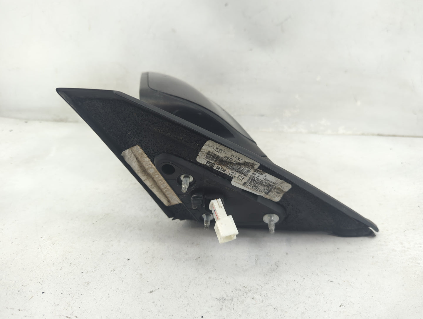 2010-2013 Nissan Altima Driver Side View Mirror - Left Door Mirror OEM Used - Oemusedautoparts1.com