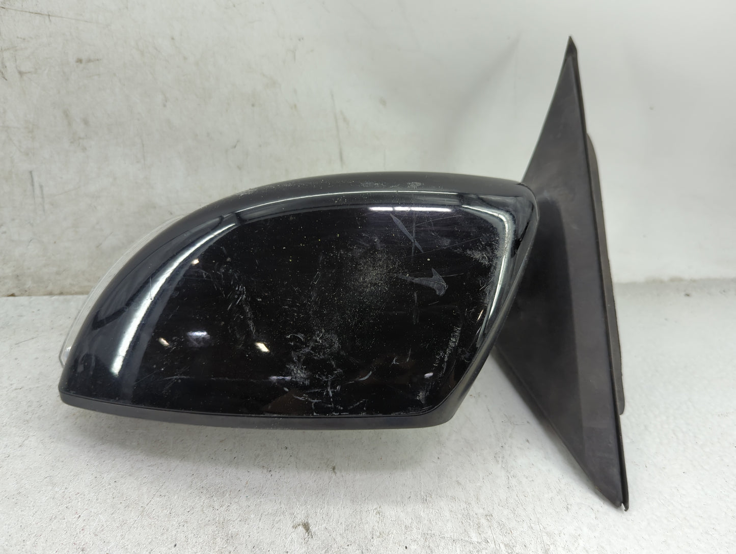 2013-2018 Nissan Altima Driver Side View Mirror - Left Door Mirror OEM Used - Oemusedautoparts1.com