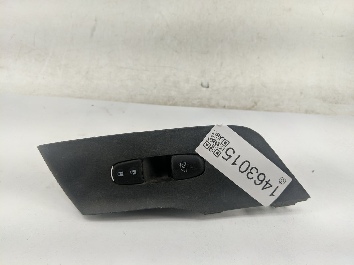 2013 Nissan Altima Driver Left Door Master Power Window Switch 1463015 - Oemusedautoparts1.com