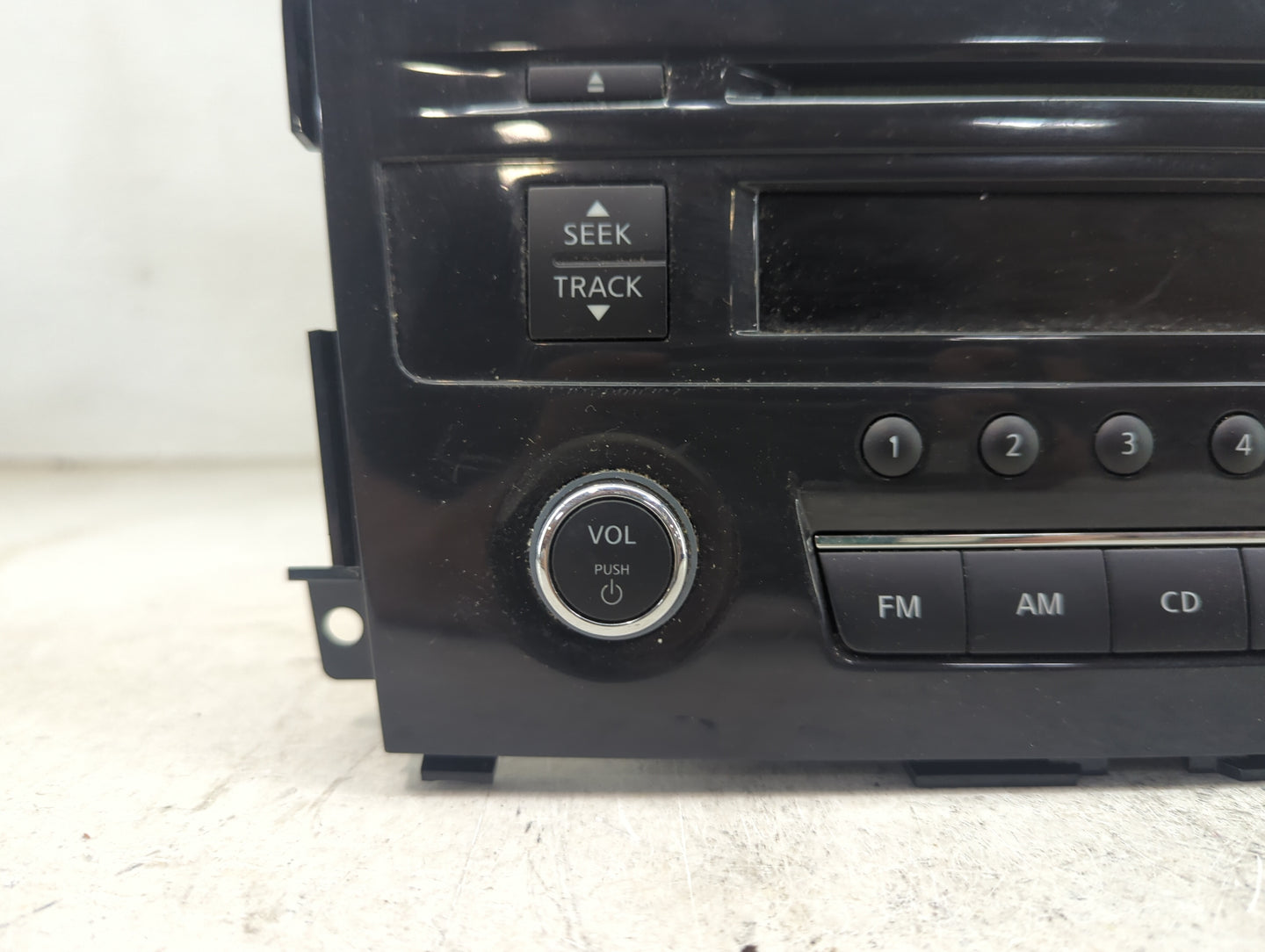 2013-2015 Nissan Altima Radio AM FM Cd Player Receiver Replacement P/N:281853TA0G PN-3378I, NT8-12NBTDC1 Fits Fits 2013 2014