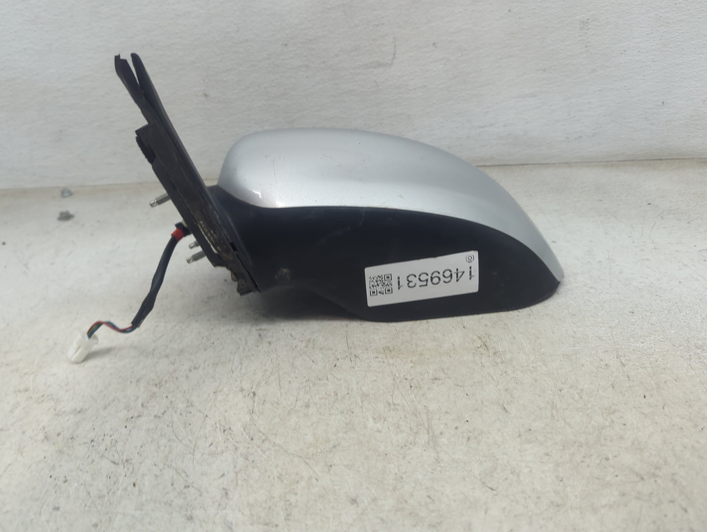 2013-2018 Nissan Altima Driver Side View Mirror - Left Door Mirror OEM Used - Oemusedautoparts1.com