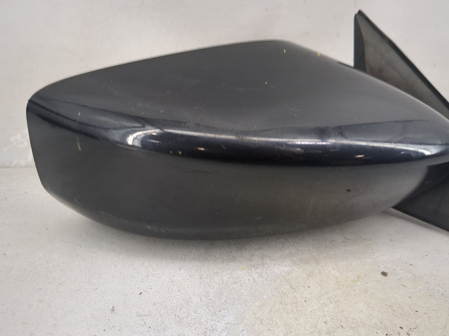 2013-2018 Nissan Altima Passenger Side View Mirror - Right Door Mirror OEM Used - Oemusedautoparts1.com