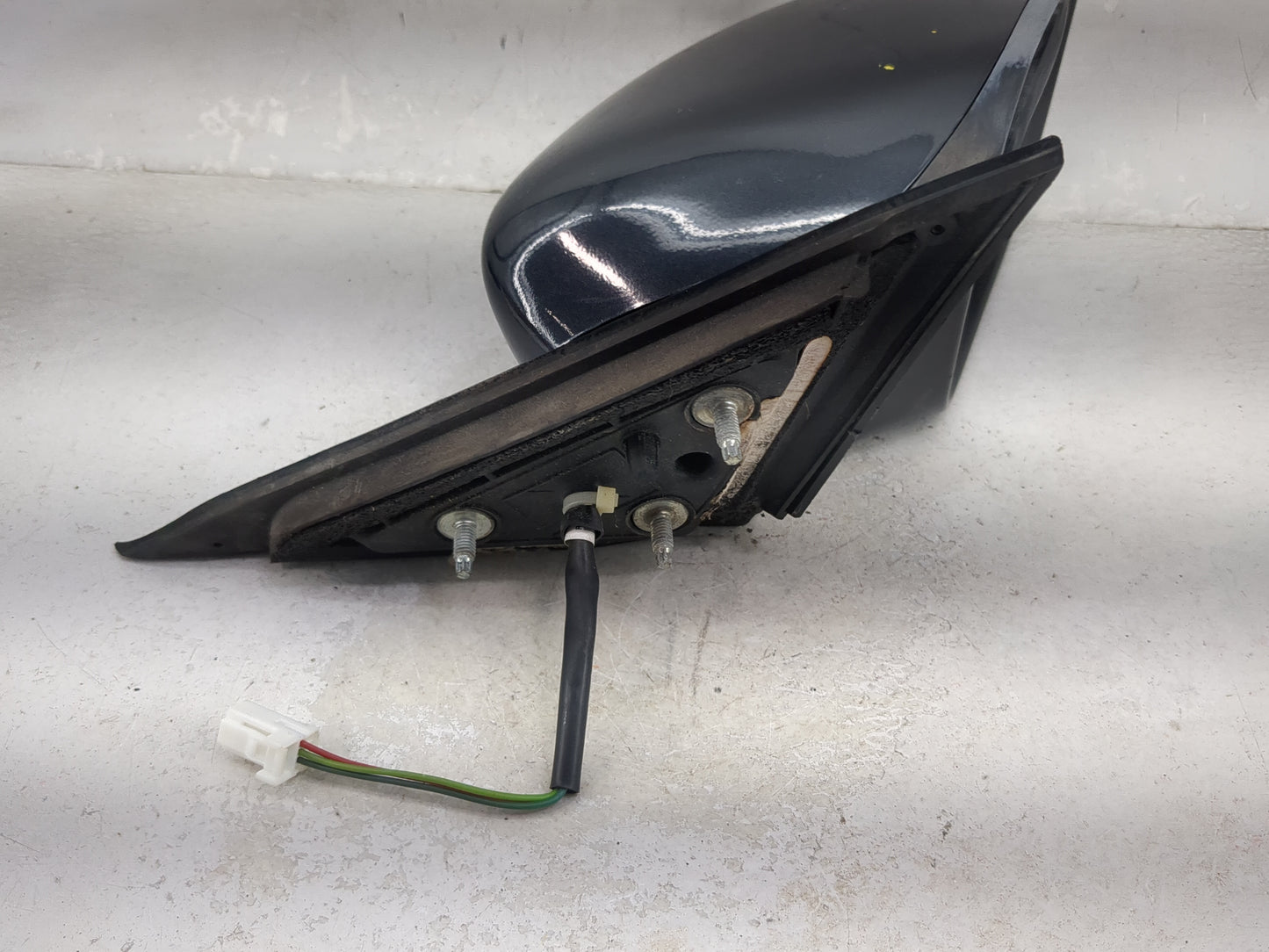 2013-2018 Nissan Altima Passenger Side View Mirror - Right Door Mirror OEM Used - Oemusedautoparts1.com