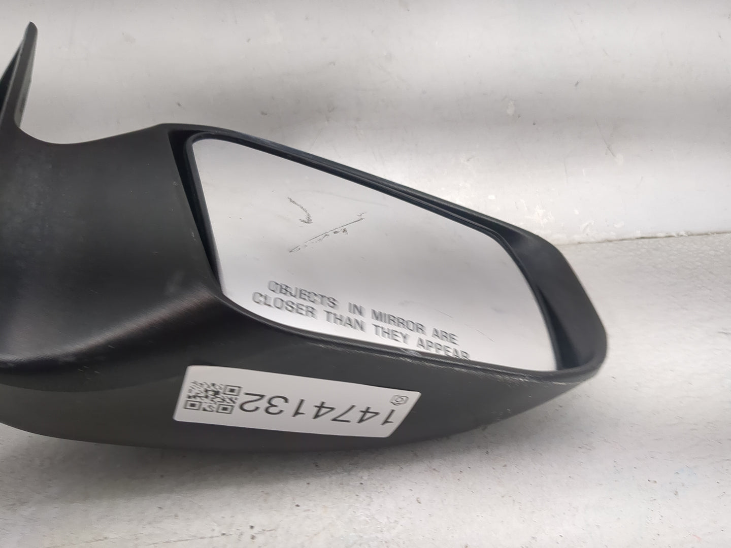 2013-2018 Nissan Altima Passenger Side View Mirror - Right Door Mirror OEM Used - Oemusedautoparts1.com
