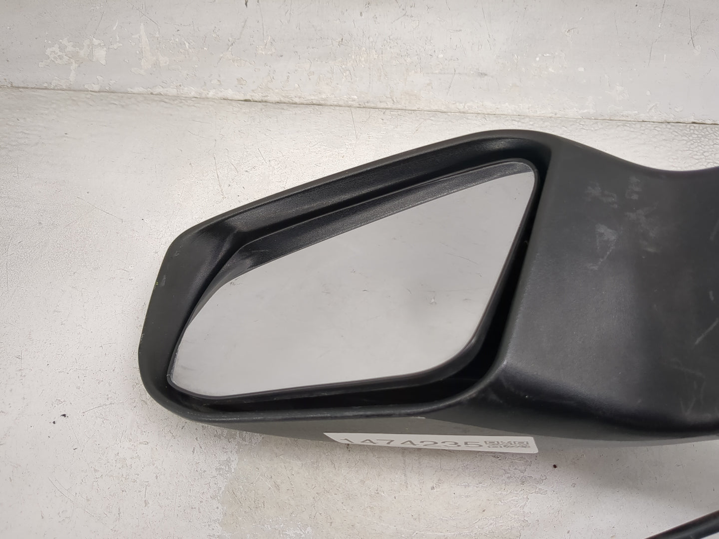 2013-2018 Nissan Altima Driver Side View Mirror - Left Door Mirror OEM Used - Oemusedautoparts1.com