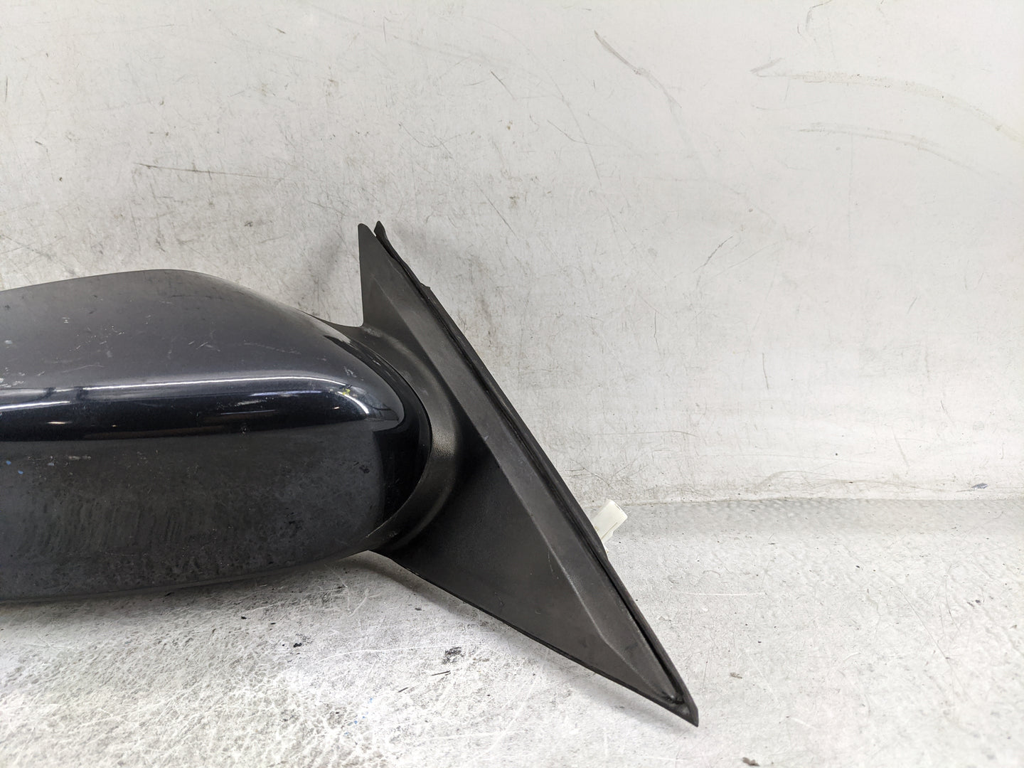 2013-2018 Nissan Altima Passenger Side View Mirror - Right Door Mirror OEM Used - Oemusedautoparts1.com