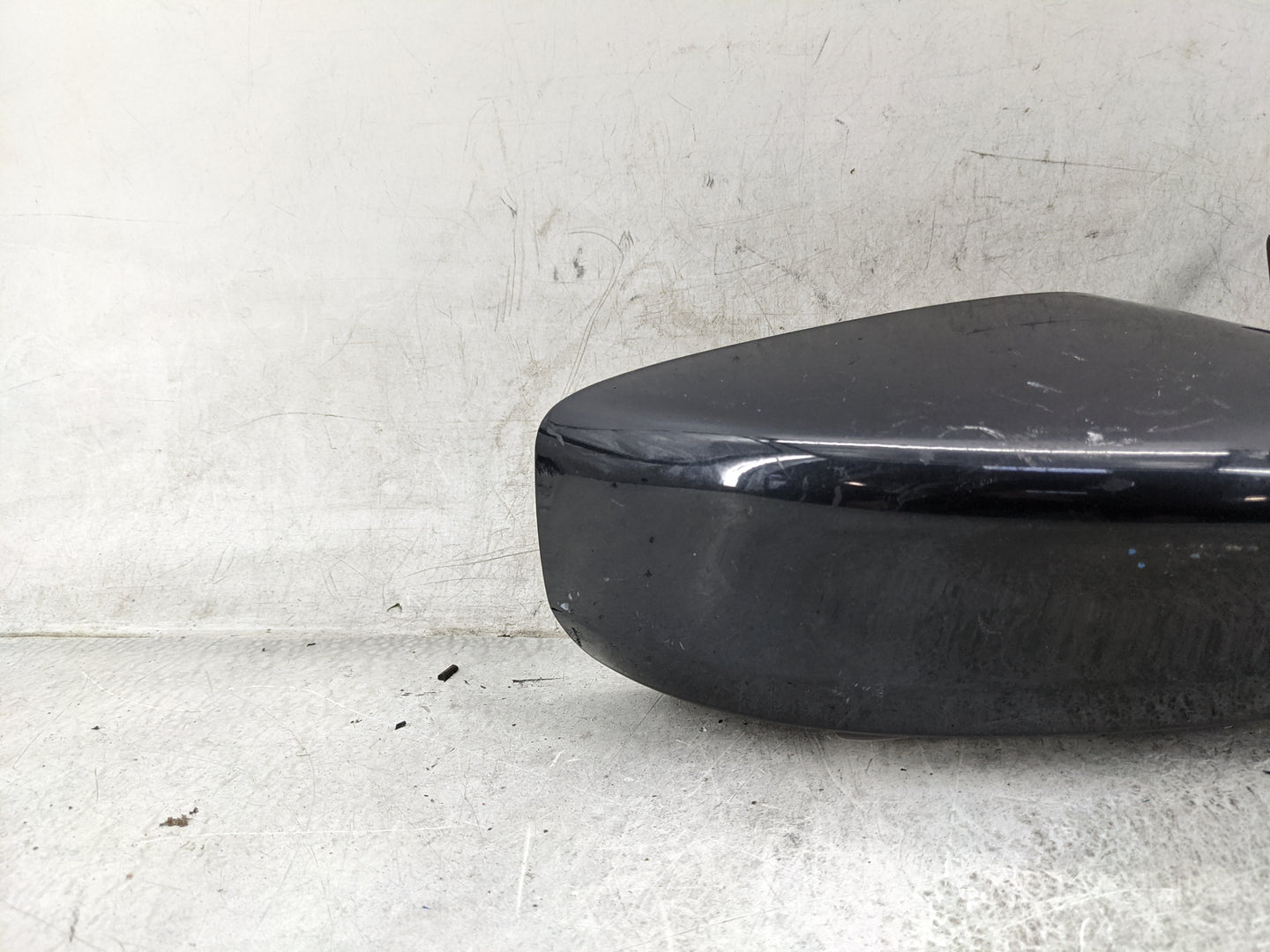 2013-2018 Nissan Altima Passenger Side View Mirror - Right Door Mirror OEM Used - Oemusedautoparts1.com