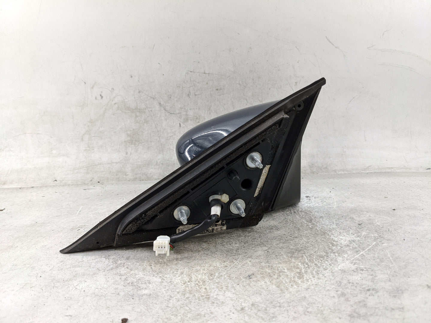 2013-2018 Nissan Altima Passenger Side View Mirror - Right Door Mirror OEM Used - Oemusedautoparts1.com