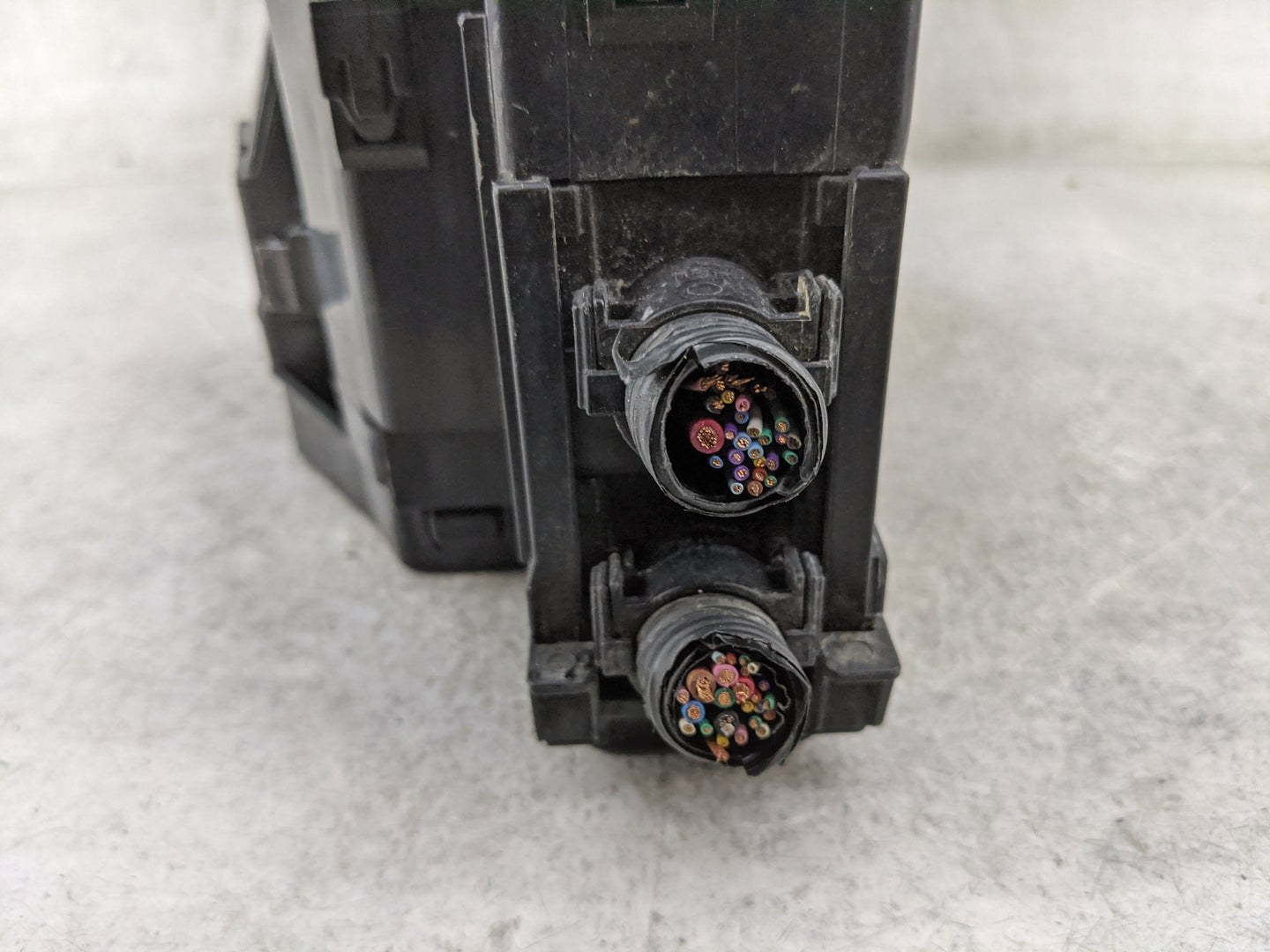 2013-2014 Nissan Altima Fusebox Fuse Box Panel Relay Module Fits Fits 2013 2014 OEM Used Auto Parts - Oemusedautoparts1.com