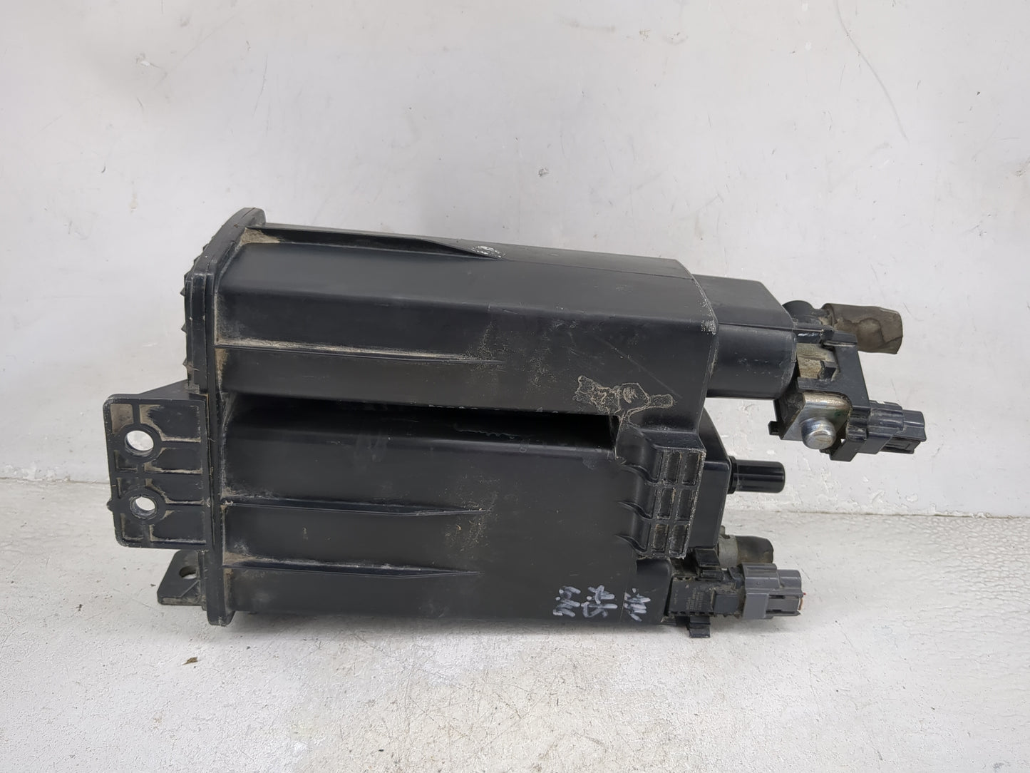 2013 Nissan Altima Fuel Vapor Charcoal Canister 1477154 - Oemusedautoparts1.com