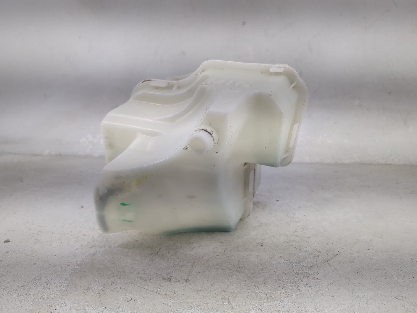 2013-2018 Nissan Altima Radiator Coolant Overflow Expansion Tank Bottle 1477210 - Oemusedautoparts1.com